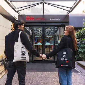 Ibis Centro מילאנו